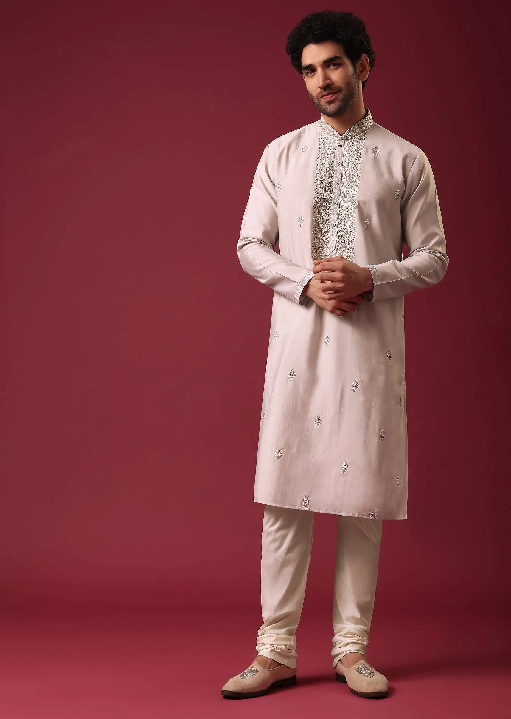 Grey Embroidered Kurta Set In Silk