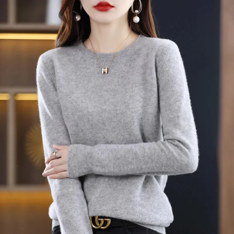 Maren:  100% pure wool cashmere sweater for winter and autumn