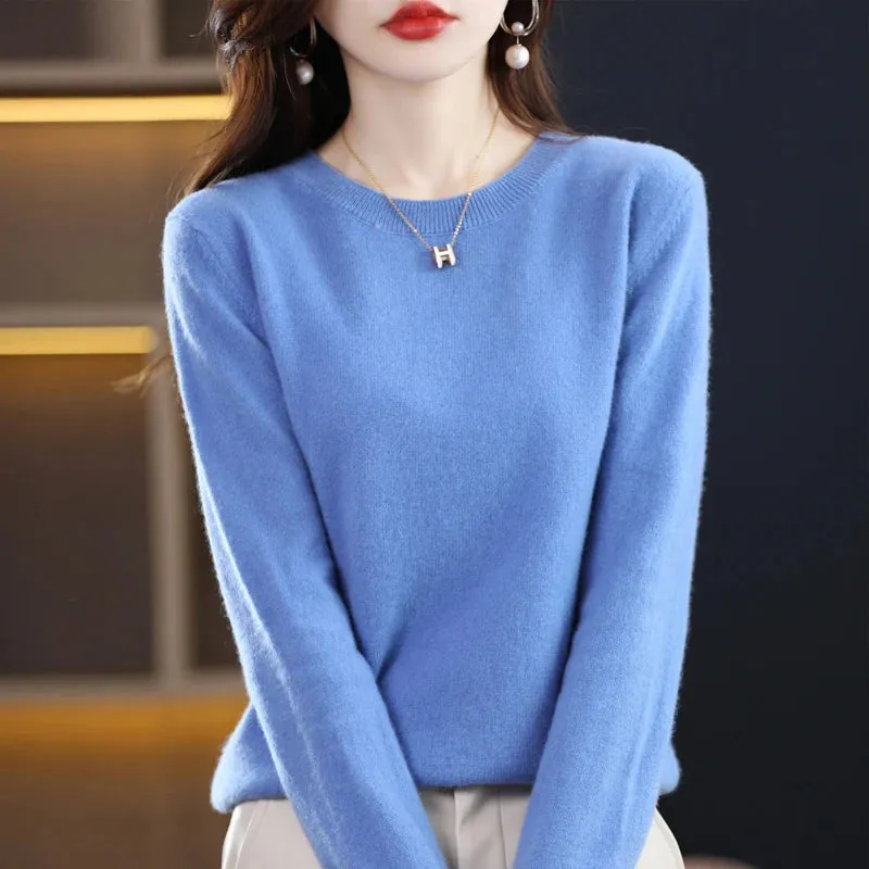 Maren:  100% pure wool cashmere sweater for winter and autumn