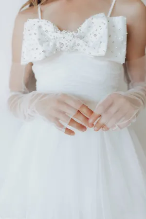 Minimalist Sheer Gloves