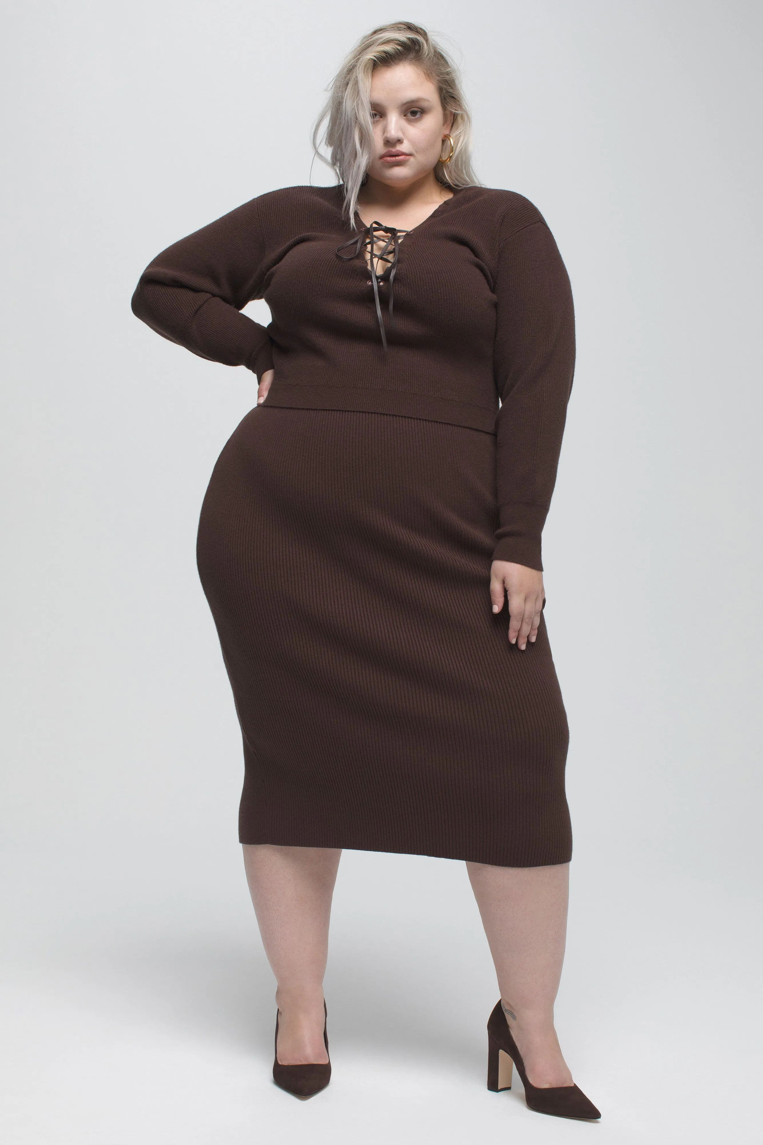 STRUT MIDI SKIRT | CHOCOLATE003